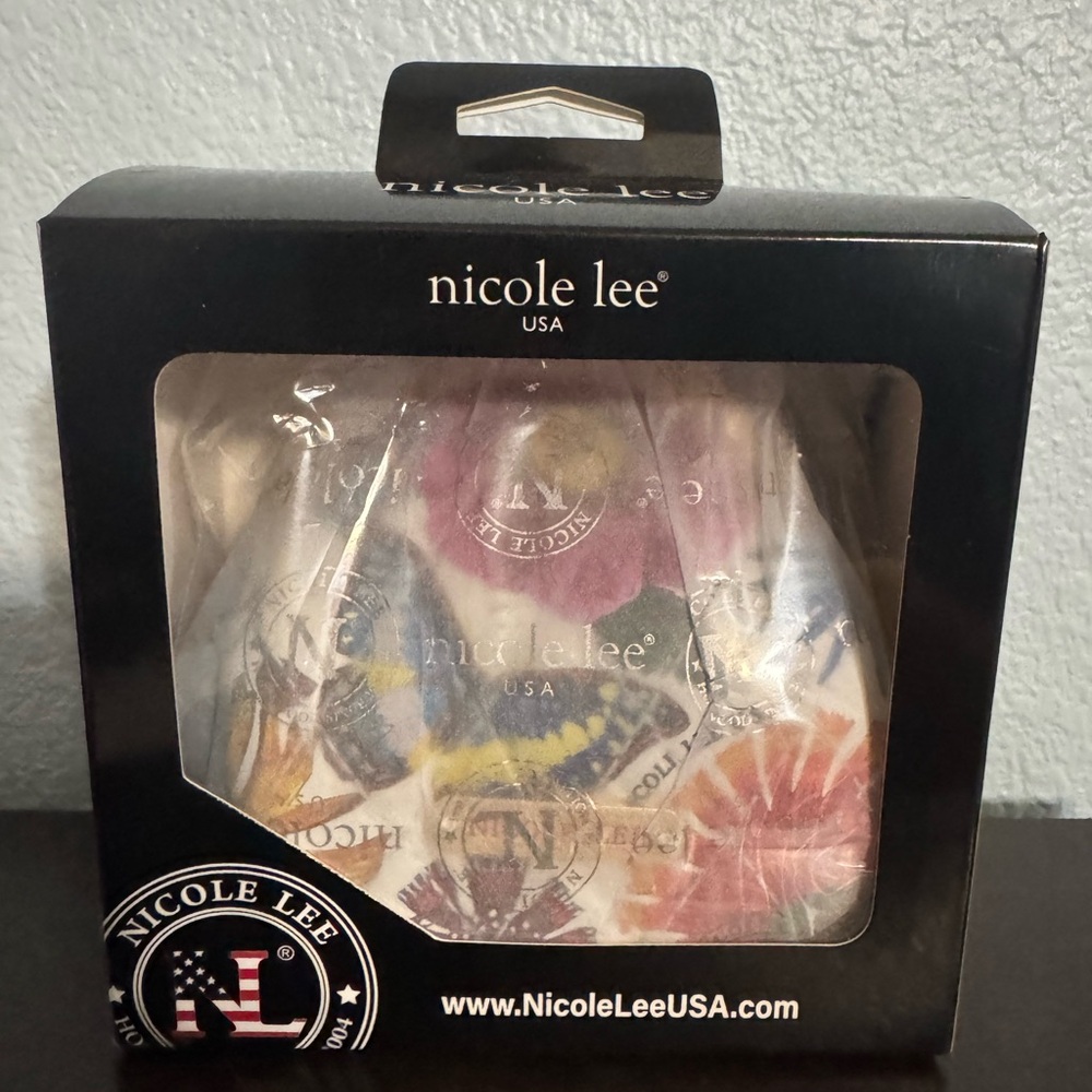 Nicole Lee USA Butterfly coin purse